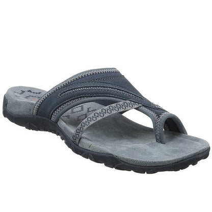 Women's Cushioned Wedge Slippers - Contoured Footbed